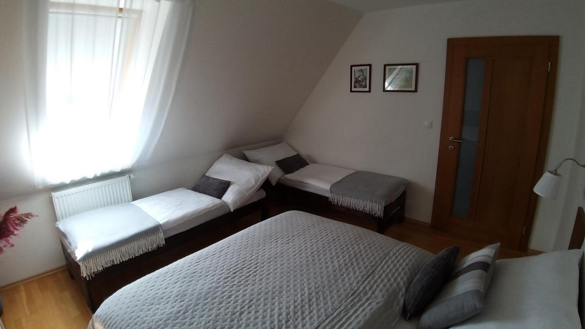 Apartman Auris Велика Ломниця Екстер'єр фото